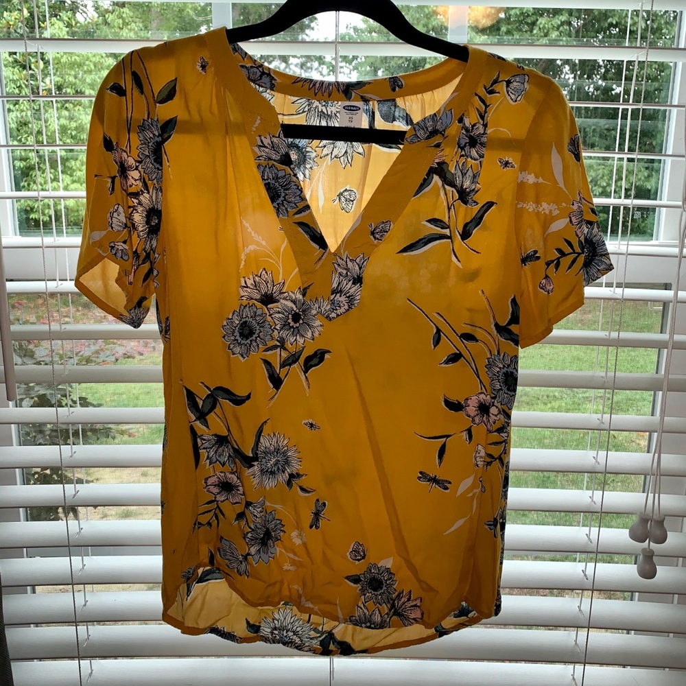 Old navy floral top